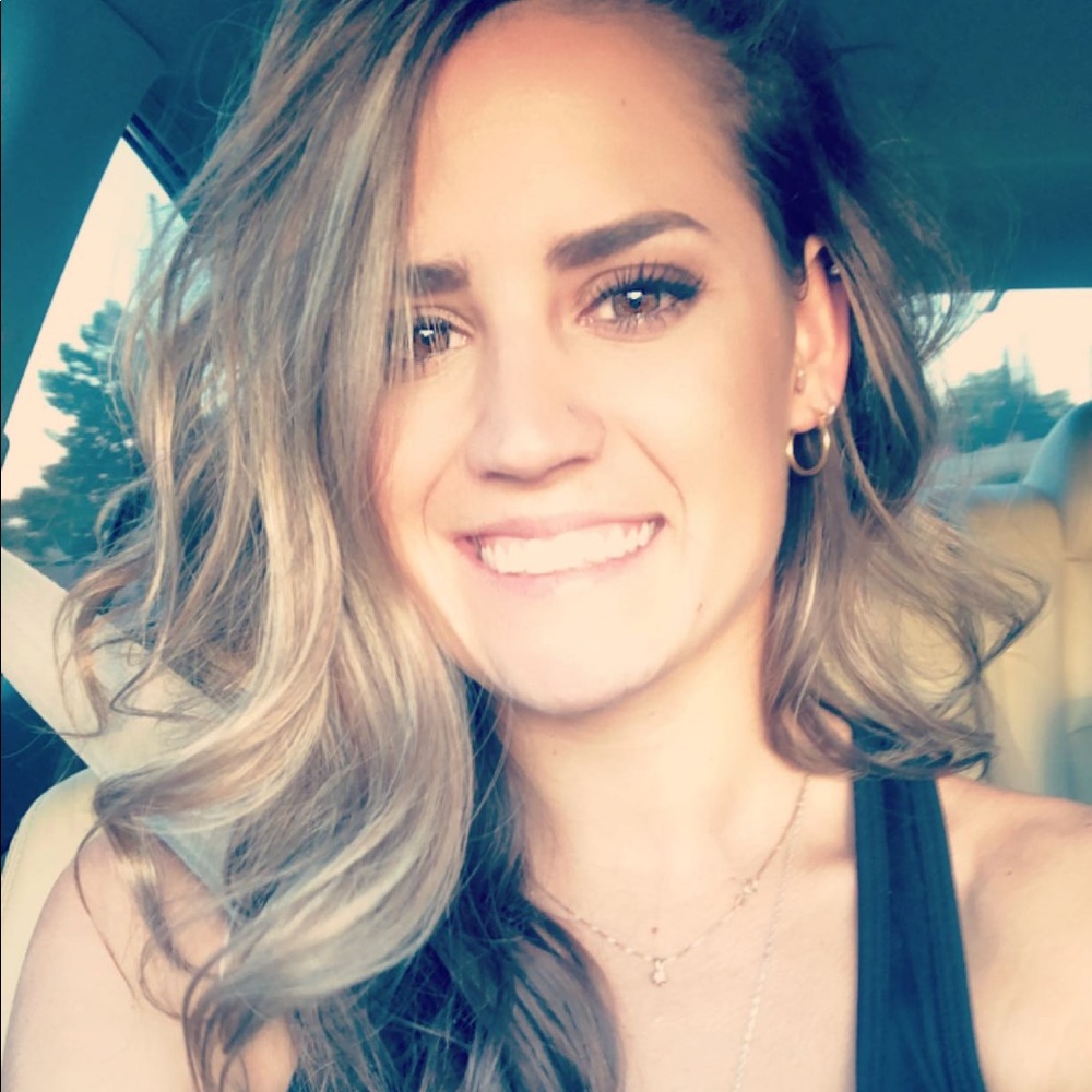 Meet your Posher, Christa